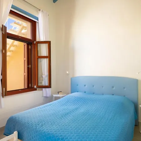 Byblos Walking Distance To Everything With Private Pool & Bbq