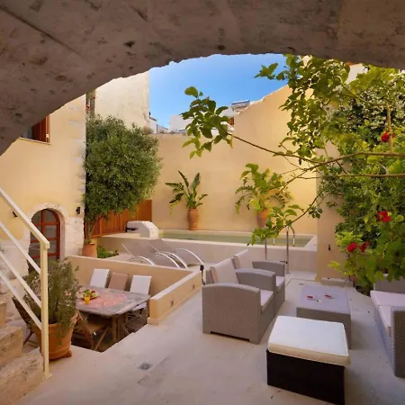 Byblos Walking Distance To Everything With Private Pool & Bbq Réthymnon
