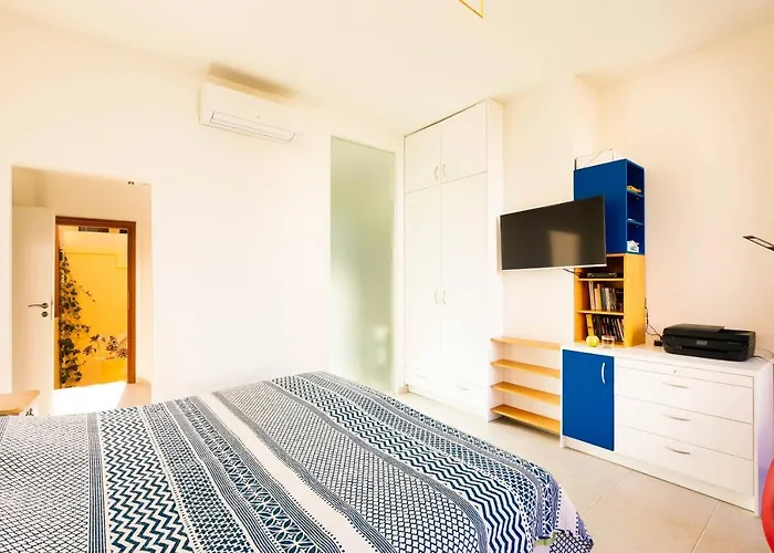 Byblos Walking Distance To Everything With Private Pool & Bbq Retimno