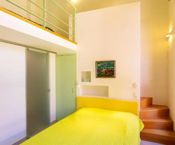 Willa Byblos Walking Distance To Everything With Private Pool & Bbq *