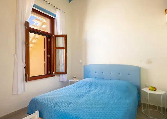 Byblos Walking Distance To Everything With Private Pool & Bbq