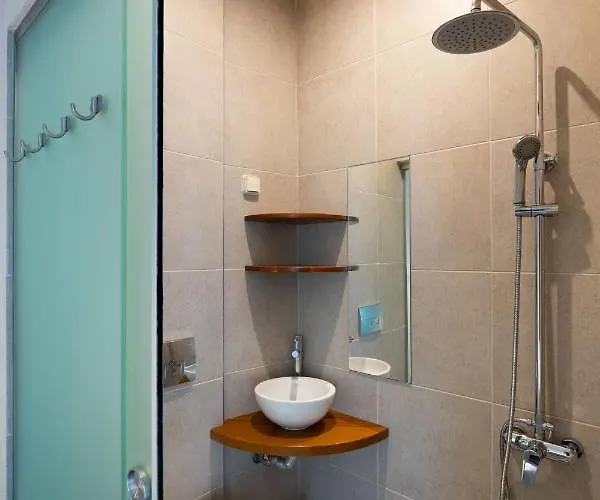 Вилла Byblos Walking Distance To Everything With Private Pool & Bbq