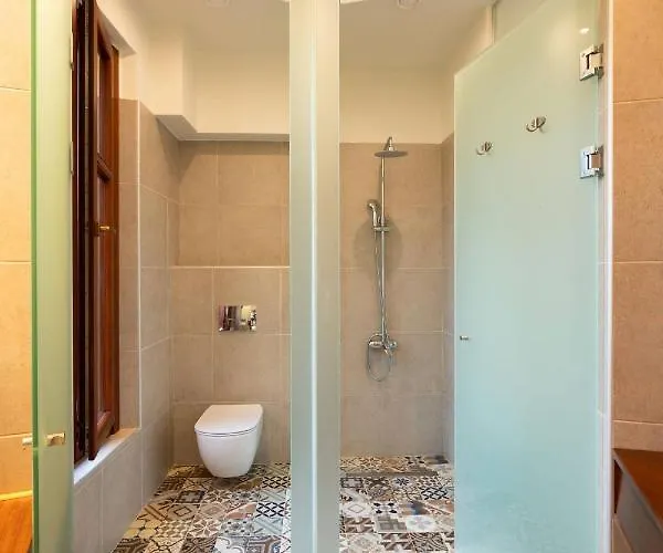 Byblos Walking Distance To Everything With Private Pool & Bbq Вилла Ретимно