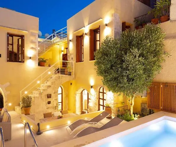 Byblos Walking Distance To Everything With Private Pool & Bbq