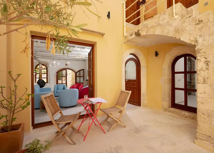 Byblos Walking Distance To Everything With Private Pool & Bbq Rétino