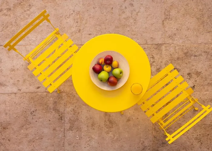 Byblos Walking Distance To Everything With Private Pool & Bbq *